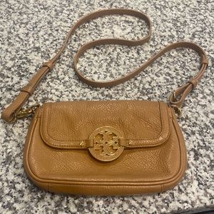 Tory Burch Cross Body (Brown Leather)